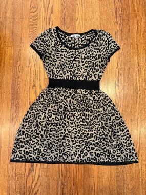 Danny and Nicole Leopard Animal Print Sweater Dress - size large